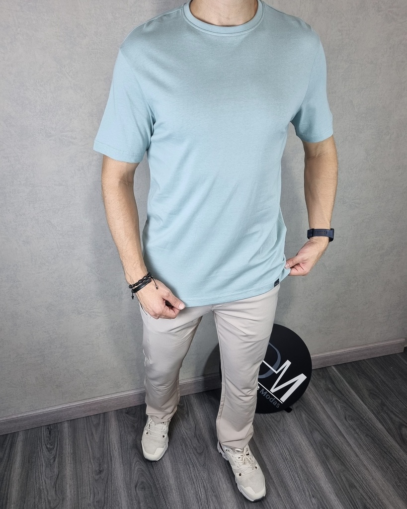 Franela unicolor comfort fit estivaneli 50598