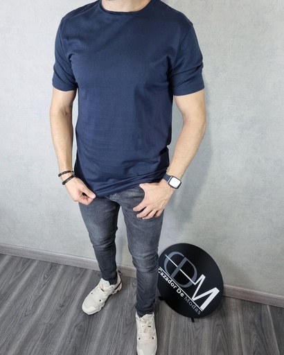 Franela unicolor regular fit estivaneli 50576